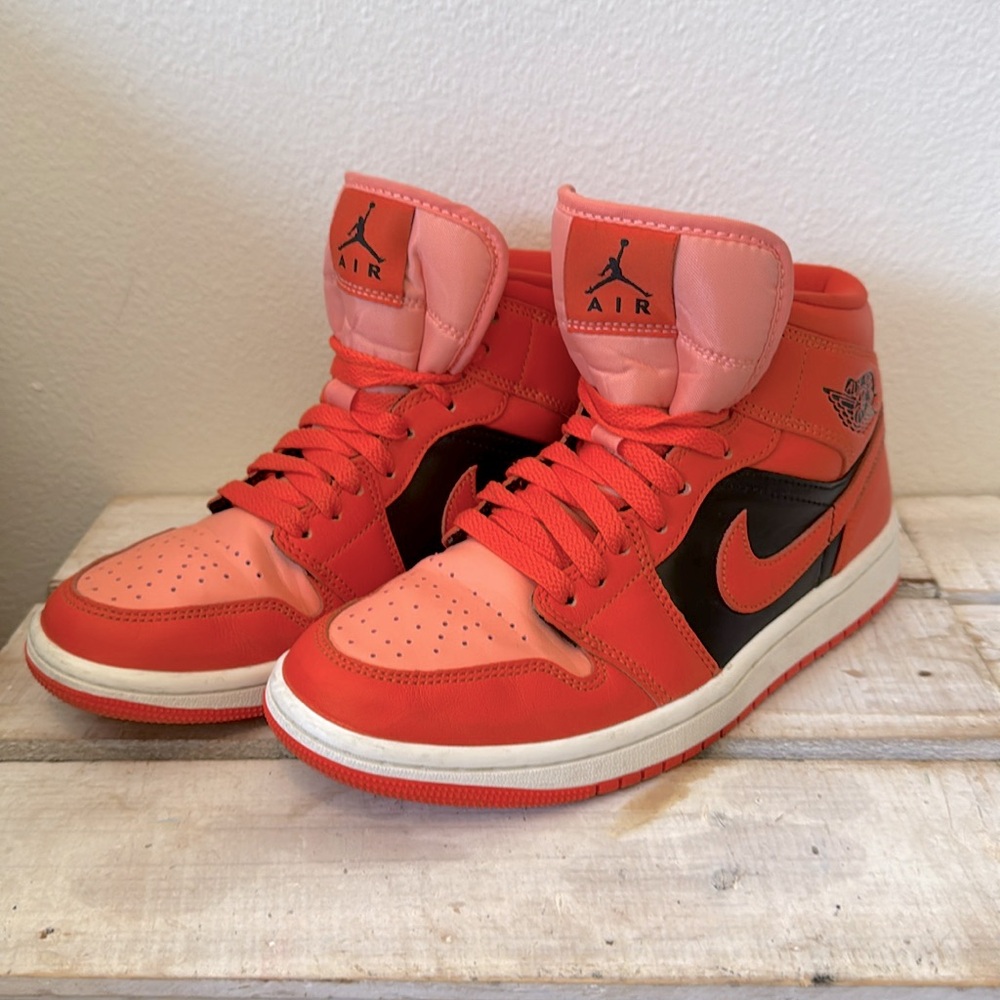Jordan 1 Mid SE Rush Orange Women’s Crimson Bliss
